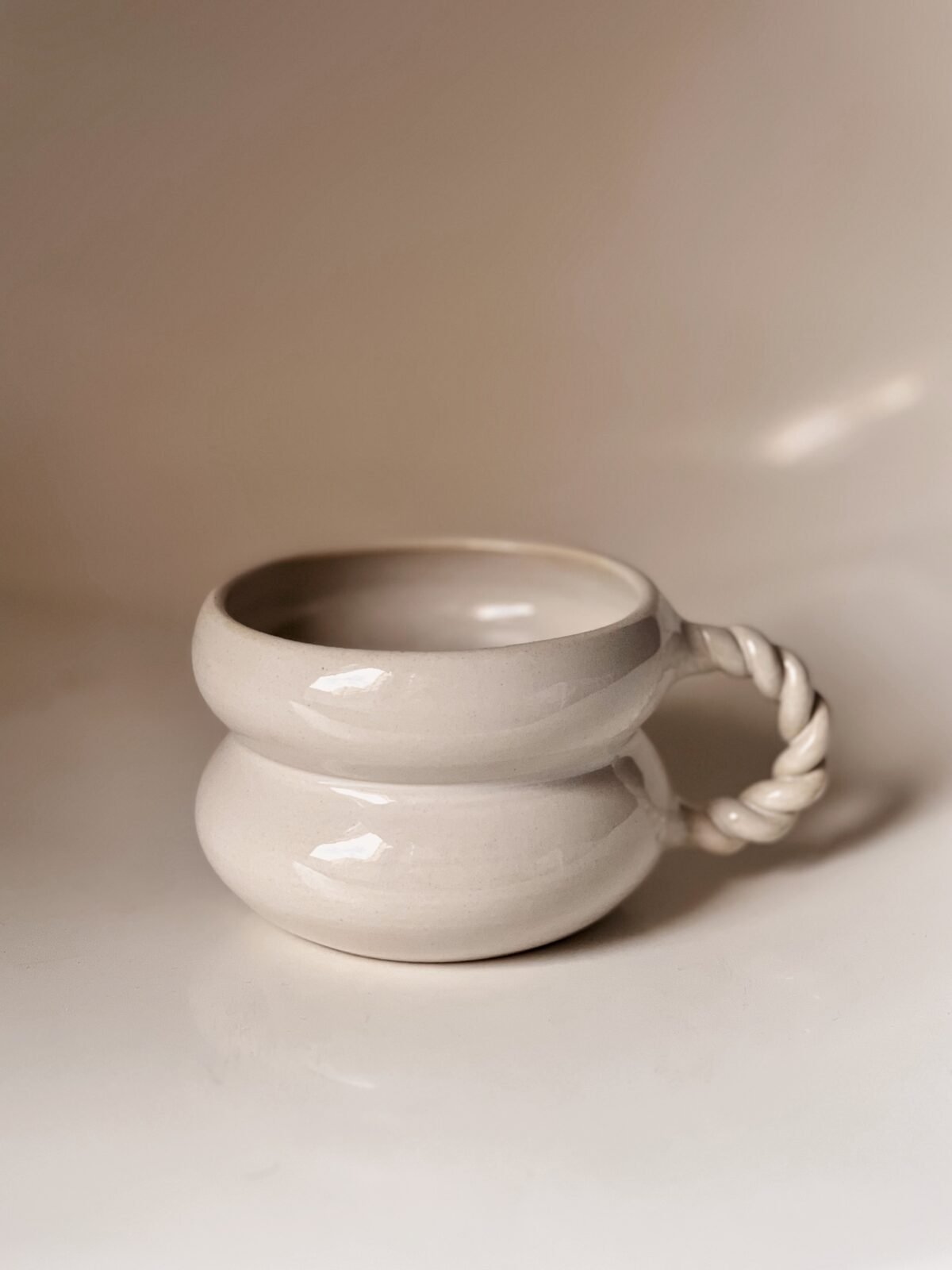 Taza braided pearl