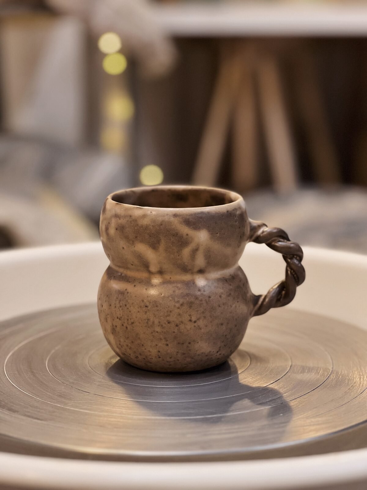 Taza black braided 2