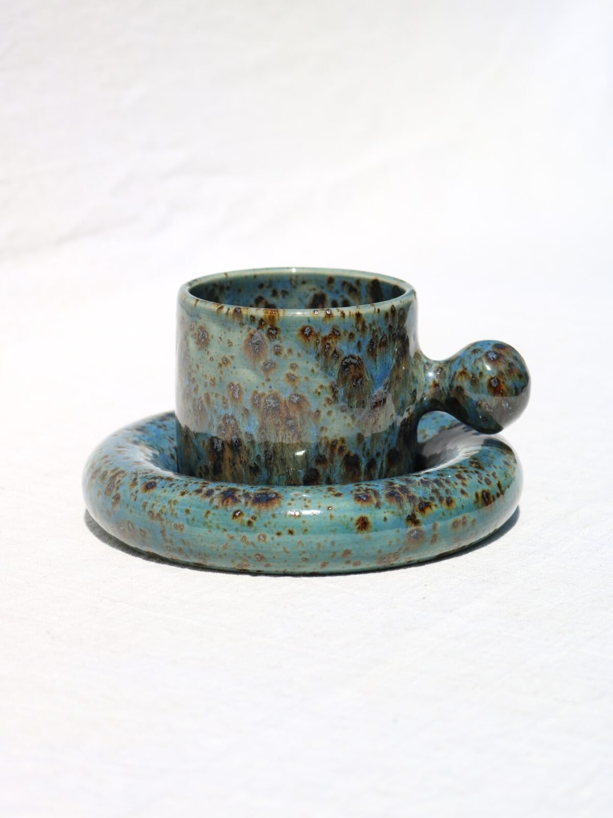 Taza blue sky button