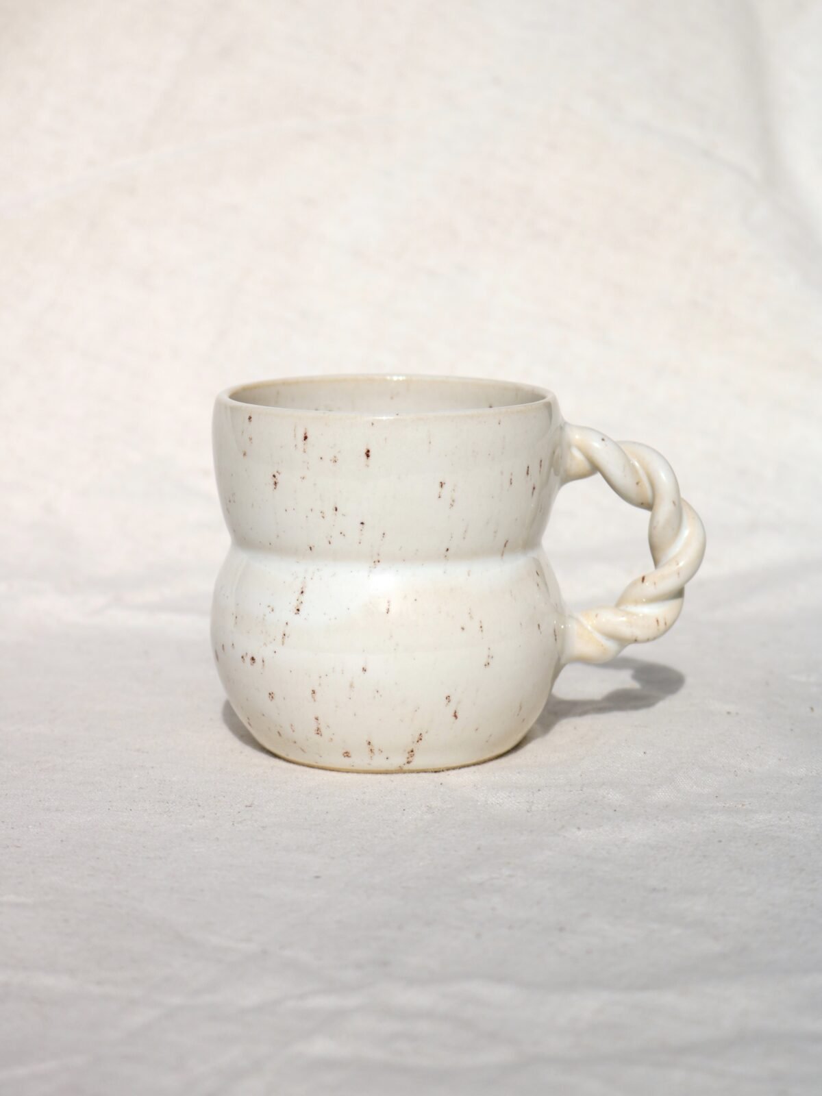 Taza white freckles