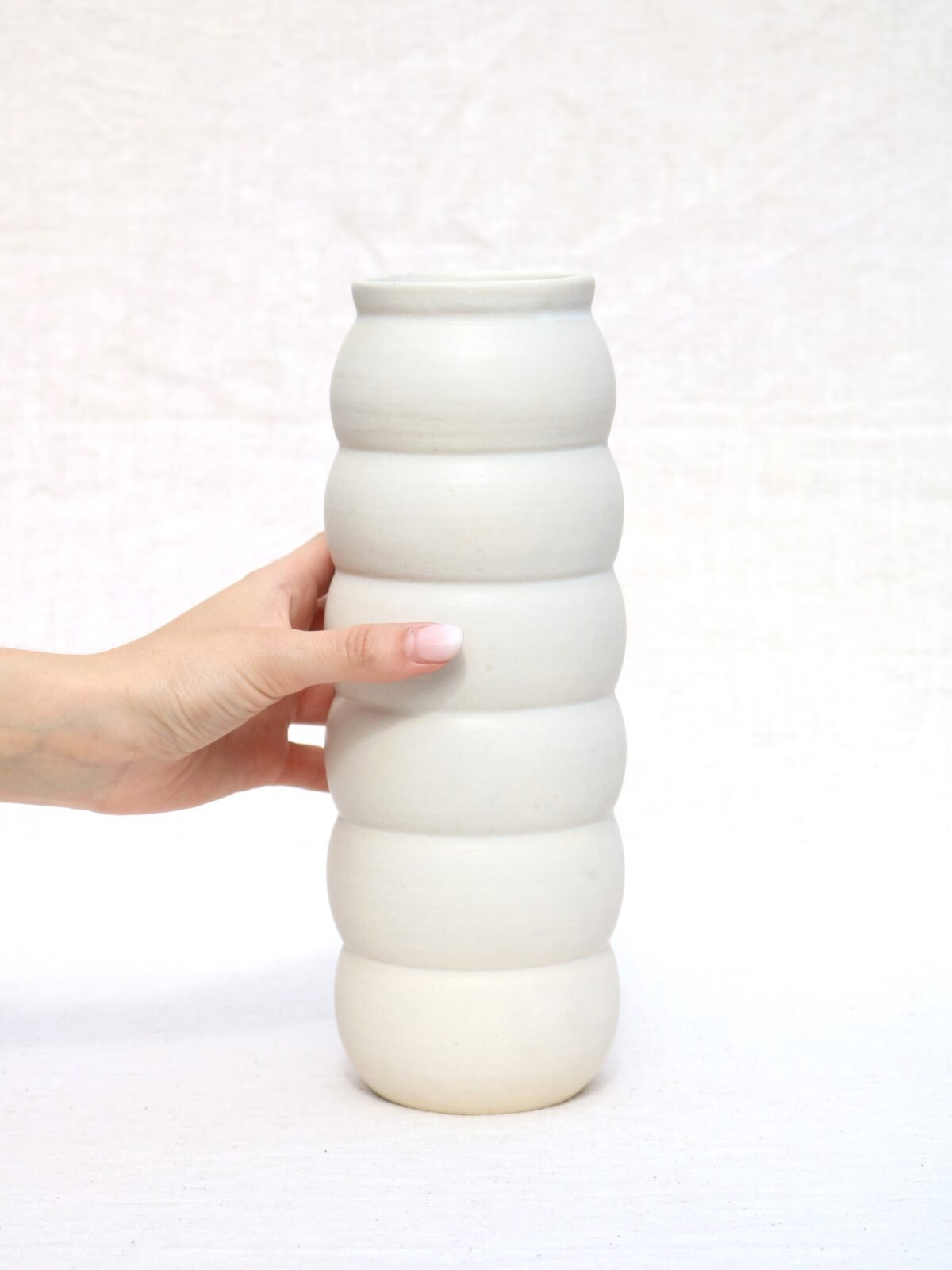 Jarrón white matte wavy 6