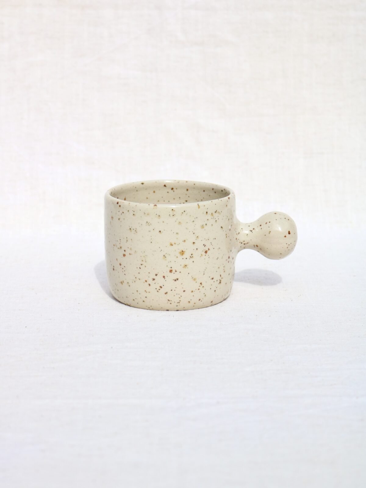 Taza freckles button